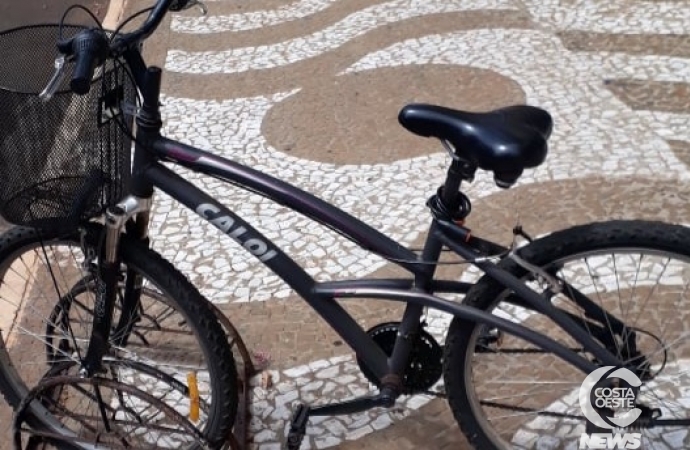 Procura-se dono de bicicleta deixada em frente a Barbearia do Jeff em Santa Helena