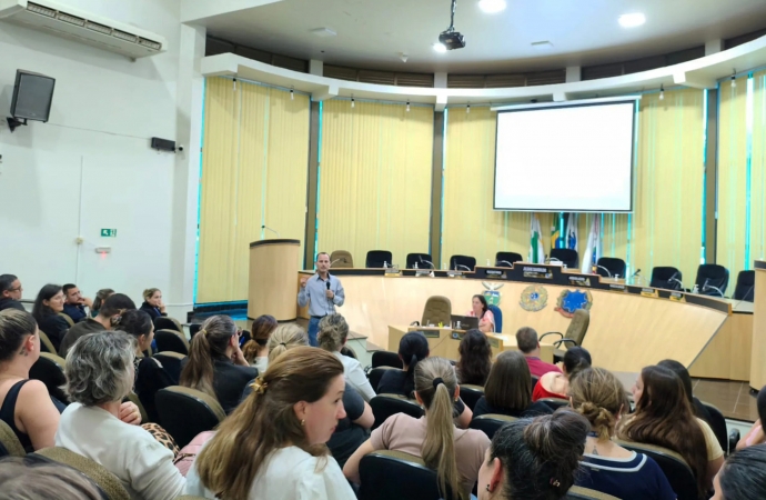 Profissionais da Atenção Primária de São Miguel do Iguaçu recebem capacitação sobre novo financiamento do SUS