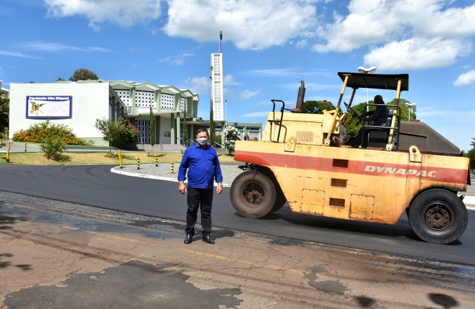 Projeto de recape asfáltico é iniciado em São Miguel com recursos próprios do município