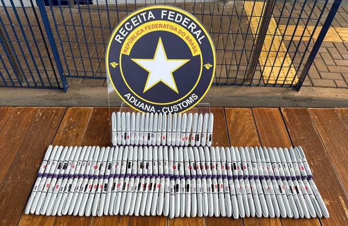 Receita Federal apreende 126 canetas injetáveis de medicamento usado para emagrecimento