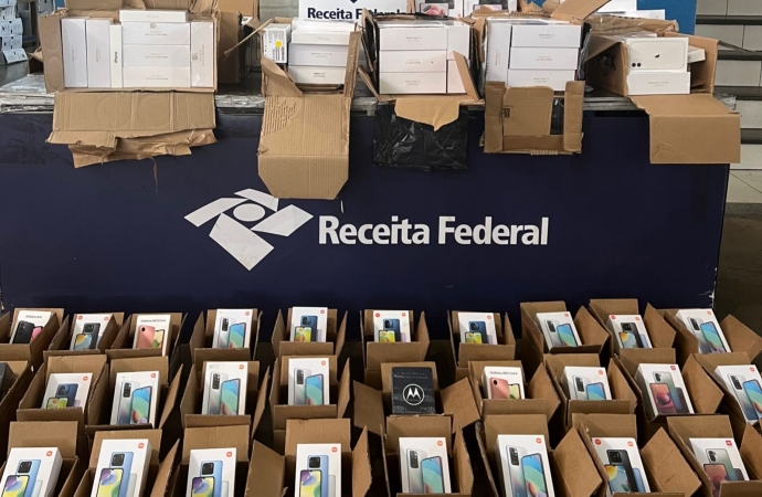 Receita Federal retém mercadorias sem documentação legal em posto da PRF