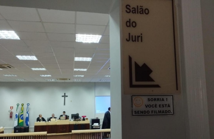 Réus acusados de homicídio são absolvidos pelo Tribunal do Juri de Santa Helena