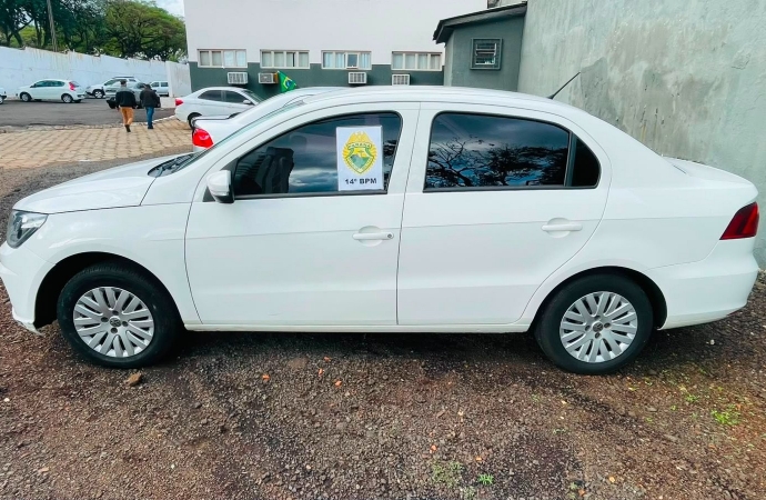 ROCAM recupera carro furtado e prende motorista por receptação em Foz do Iguaçu