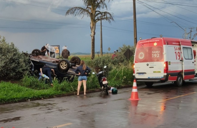 Samu socorre vítima de capotamento em Itaipulândia