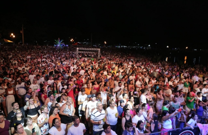 Santa Helena protagonizou uma das maiores festas de réveillon de todos os tempos