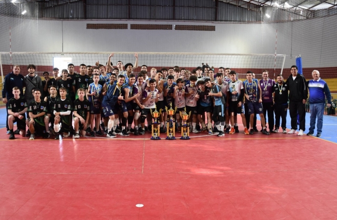 São Miguel do Iguaçu foi a capital do vôlei em evento regional no final de semana