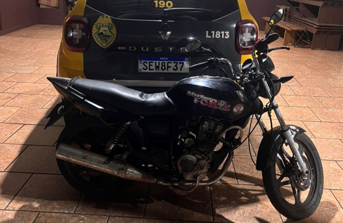 São Miguel do Iguaçu: Polícia Militar apreende moto com placa adulterada