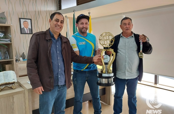 São Miguel é bicampeão do I Torneio Internacional de Futsal Master