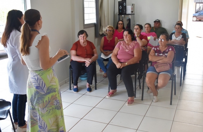 Saúde realiza palestra para o grupo de hiperdia em Santa Rosa do Ocoí