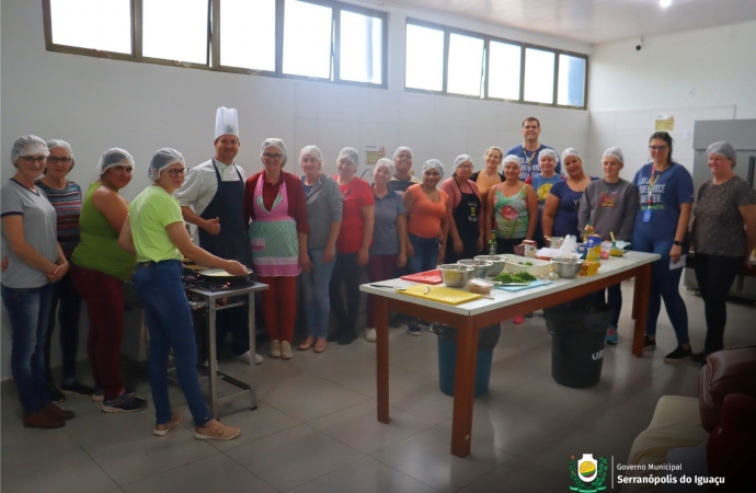 Secretaria de Assistência Social realiza curso de Bolos e Tortas em Parceria com o Senac