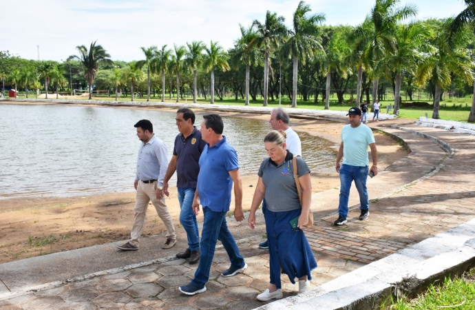 Secretário de Estado do Turismo visita Terminal Turístico do Balneário Ipiranga