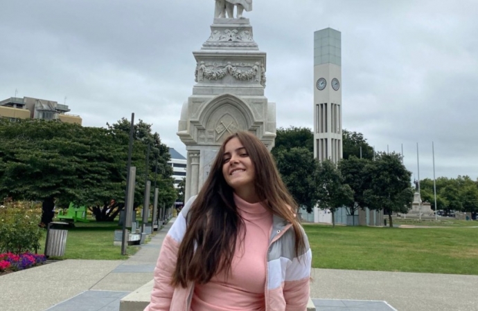 Serranópolis: Aluna Ana Luiza Souza compartilha sua experiência de adaptação na Nova Zelândia