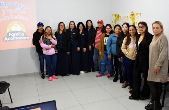 Serviço de Acolhimento Familiar promove capacitação com famílias acolhedoras em São Miguel do Iguaçu