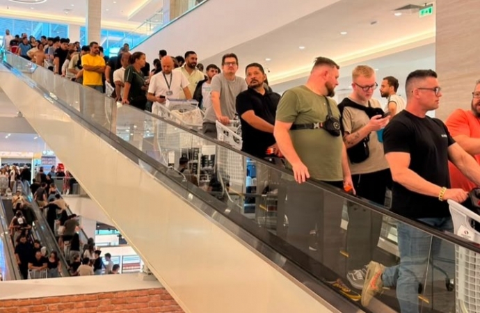 Shopping China aquece o inverno com a campanha Ofertas Quentes