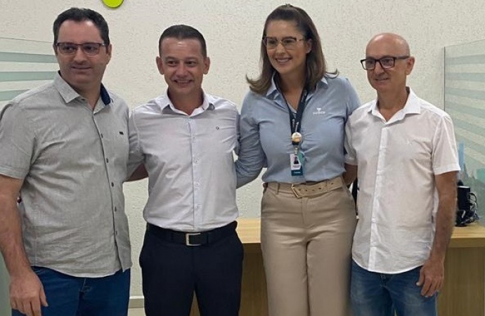 Sicoob Matelândia realiza ato de posse do novo gerente