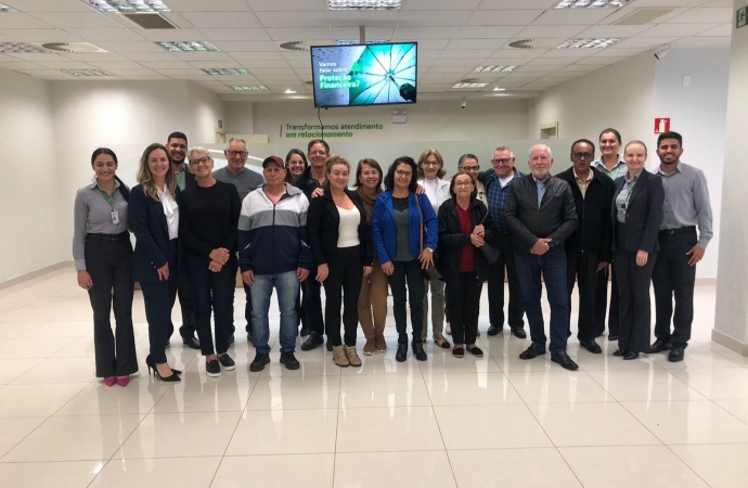 Sicredi Vanguarda PR/SP/RJ promove educação financeira em Medianeira