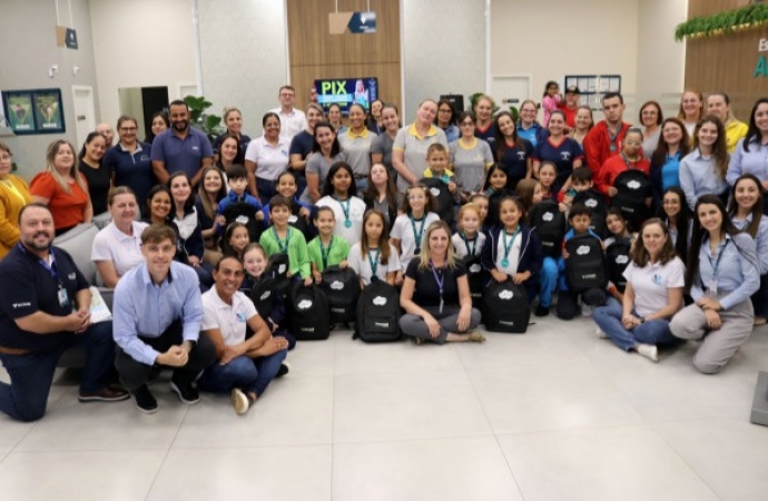 SMI: Concurso cultural com alunos incentiva a produção de desenhos, textos e poemas