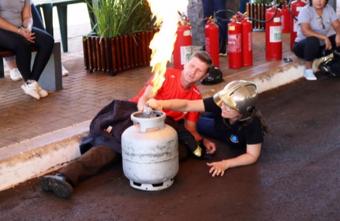 SMI: Governo Municipal realiza curso de combate a incêndio e primeiros socorros para equipe da Assistência Social