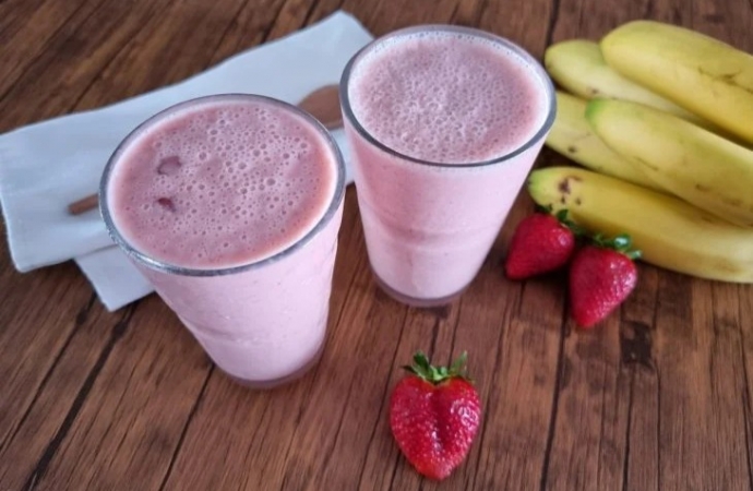 Smoothie de morango e banana