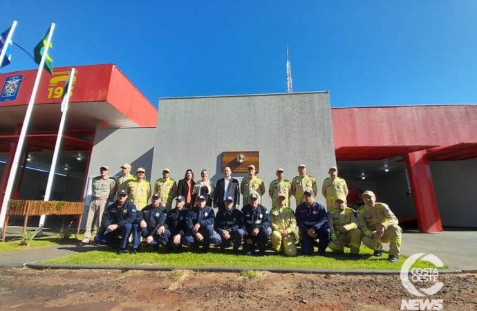 Solenidade marca a reinauguração do Posto de Bombeiros em Santa Helena