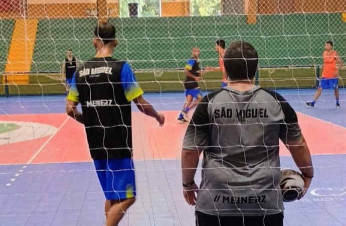 São Miguel do Iguaçu: Técnico Luizinho faz primeiro teste em amistoso