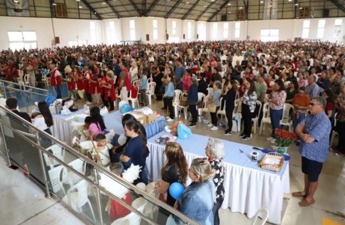 Terceiro maior Santuário do mundo no interior do Paraná recebeu 20 mil pessoas na sexta-feira