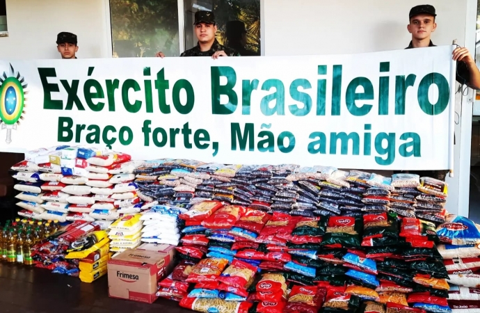 Tiro de Guerra arrecada três toneladas de alimentos, itens de limpeza e higiene