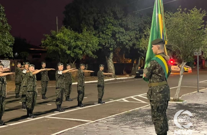 Tiro de Guerra realiza formatura em comemoração ao Dia do Soldado