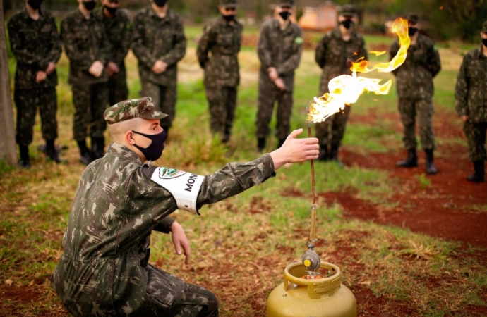 Tiro de Guerra realiza uma instrução sobre Prevenção e Combate a Incêndios