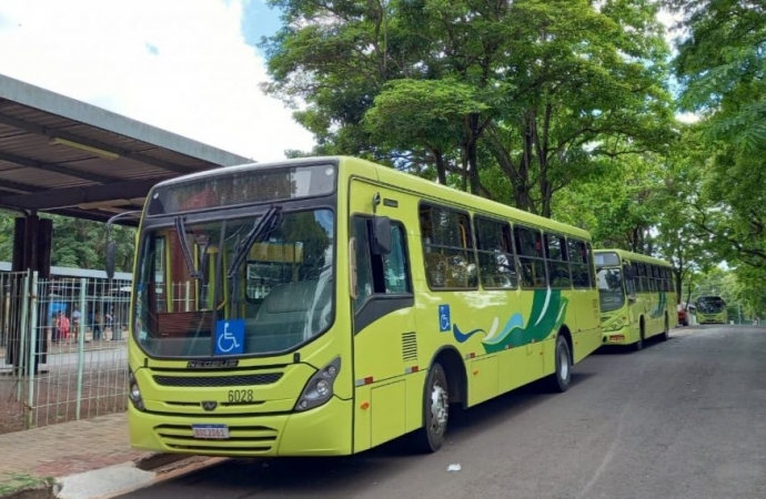 Trabalhadores do Transporte Coletivo de Foz do Iguaçu paralisam circulação às 9h desta sexta, 16