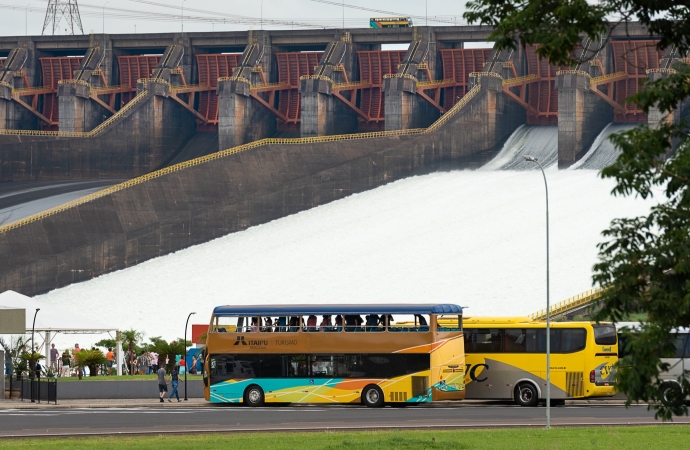 Turismo de Itaipu terá atrações especiais e horário estendido para o carnaval