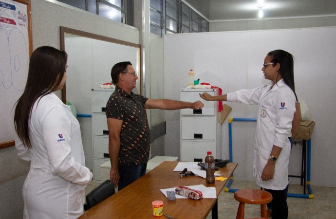 UNIGUAÇU busca pacientes com doenças crônicas, deficiência física, intelectual, social e mental para ofertar atendimento de Terapia Ocupacional