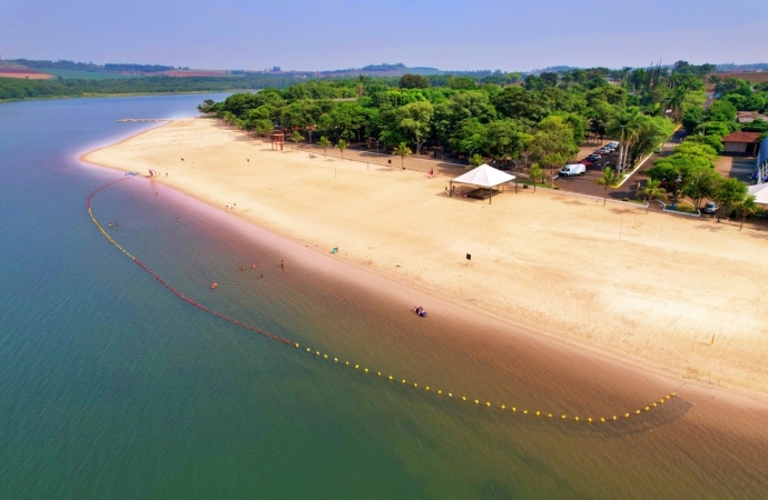 Uso de quiosques e churrasqueiras no Balneário Jacutinga será livre neste domingo (23)