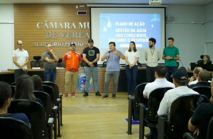 Uso sustentável da água é tema de debate entre poder público e sociedade de Santa Helena