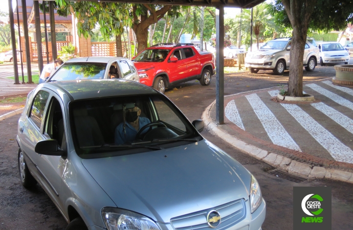 Vacinação contra a covid-19 para idosos de 66 anos ou mais acontece nesta terça-feira (30) em Santa Helena