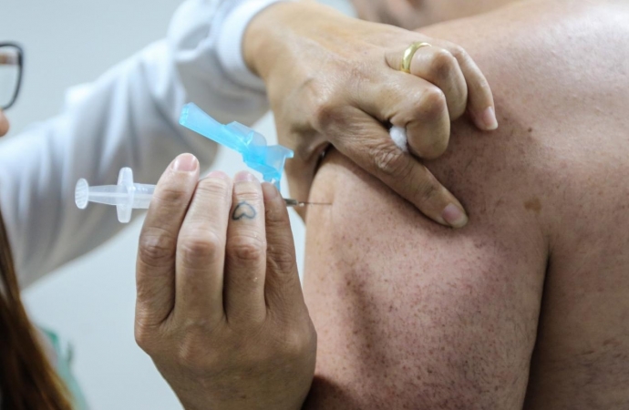 Vacinação contra a gripe começa nesta terça-feira em Santa Helena