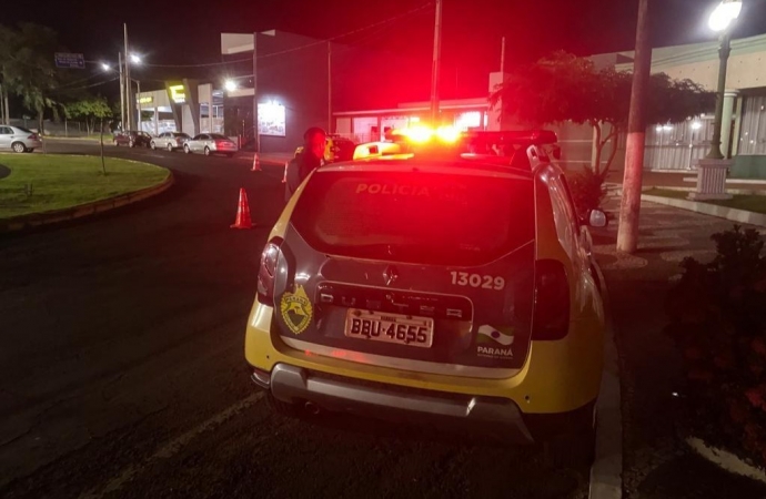 Veículos e motoristas são notificados por diversas irregularidades em Santa Helena