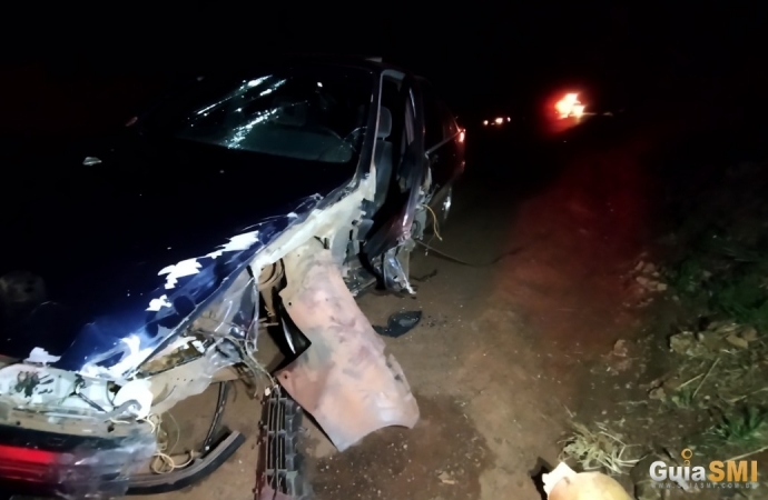 Veículos perdem as rodas em acidente na PR 497 em São Miguel do Iguaçu