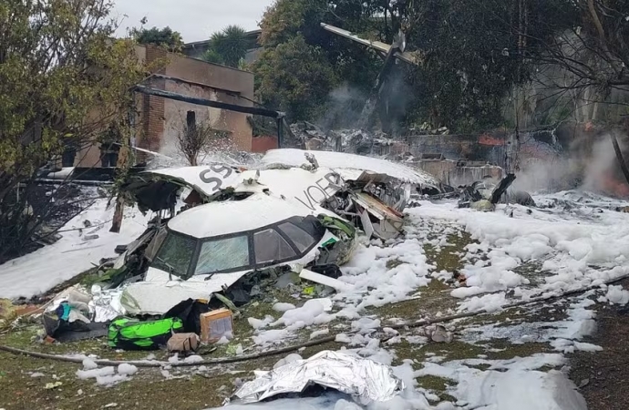 Veja lista de quem estava no avião que saiu de Cascavel e caiu em Vinhedo