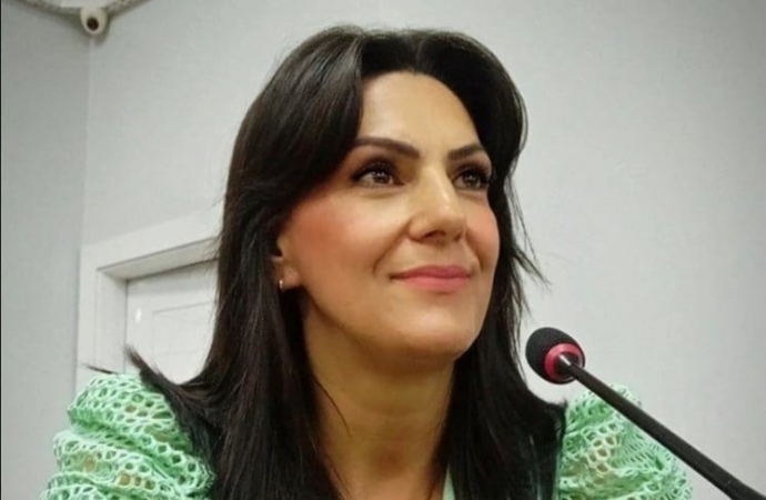 Vereadora de Santa Helena encaminha PL para vetar soltura de fogos com poluição sonora