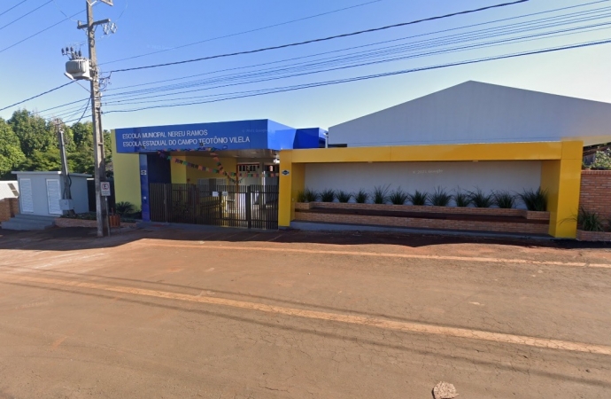 Vereadora Fabricia solicita ao DER que faça a sinalização ao redor da Escola Nereu Ramos