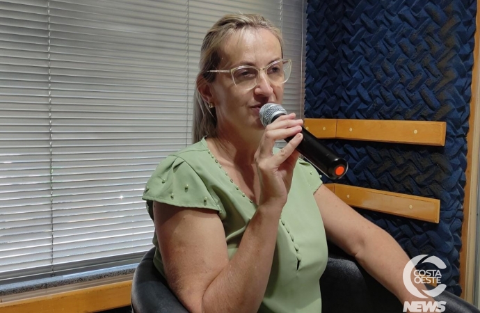 Vice-prefeita de Matelândia participa da série de entrevistas promovida pela Rádio Costa Oeste 106,5 FM, em alusão a Semana da Mulher