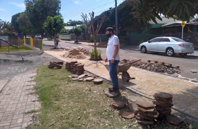 Vice-prefeito de Missal acompanha obras no Bairro Jardim Gramado