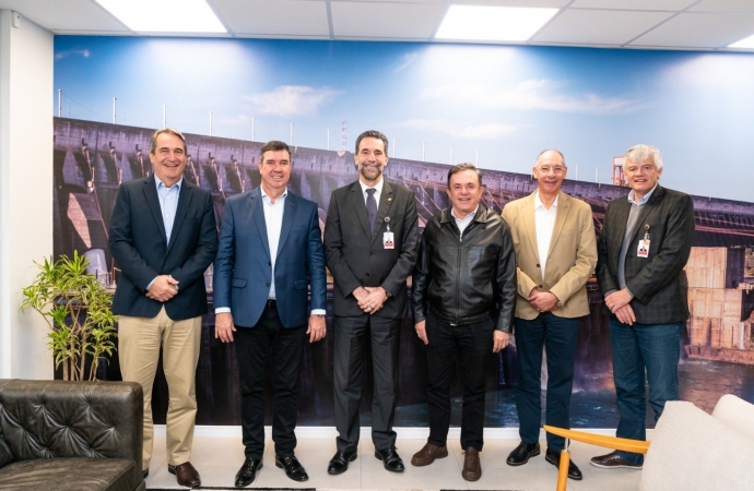 Visita de governador do Mato Grosso do Sul estreita laços do estado com Itaipu