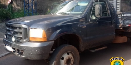 10 minutos após registro, PRF recupera caminhonete roubada no oeste do Paraná