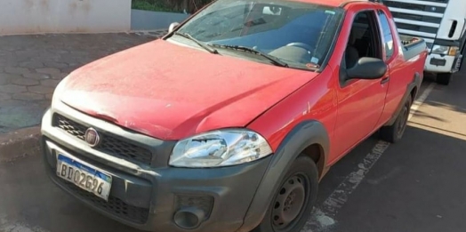 2 veículos são levados de uma mesma residência no Bairro Condá