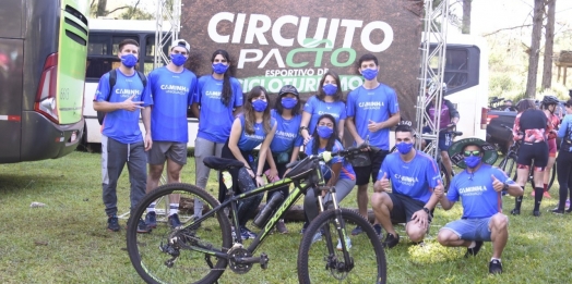Acadêmicos de Educação Física da UNIGUAÇU participam de circuito de cicloturismo, reunindo mais de 150 ciclistas