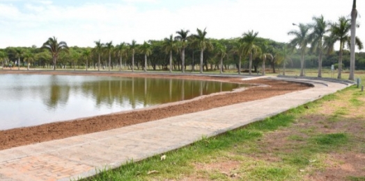 Acesso de banhistas à piscina artificial do Balneário Ipiranga será liberado neste sábado (19)