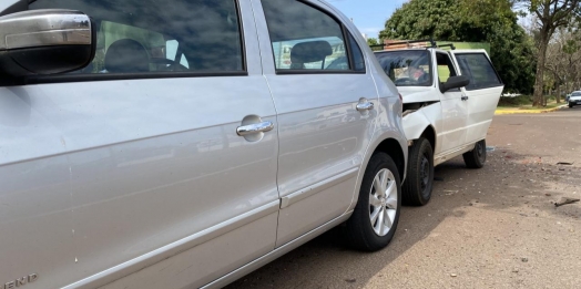 Acidente envolve 4 veículos na PR-317, em Santa Helena