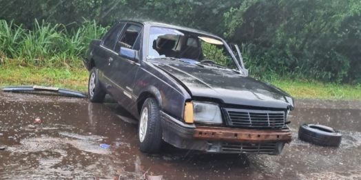 Acidente envolvendo dois veículos é registrado na PR 317 em Santa Helena